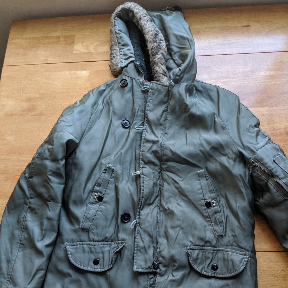 Vtg military hooded parka